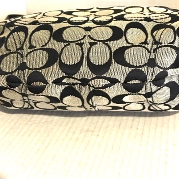 Coach CC signature print canvas satchel handbag - Picture 9 of 9
